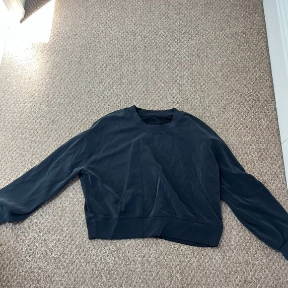 Lululemon Softstreme Perfectly Oversized Cropped Crew – Size 6 – Black - Picture 4 of 7